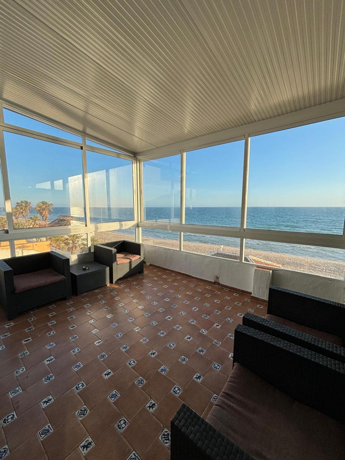 Apartment A La Orilla Del Mar *